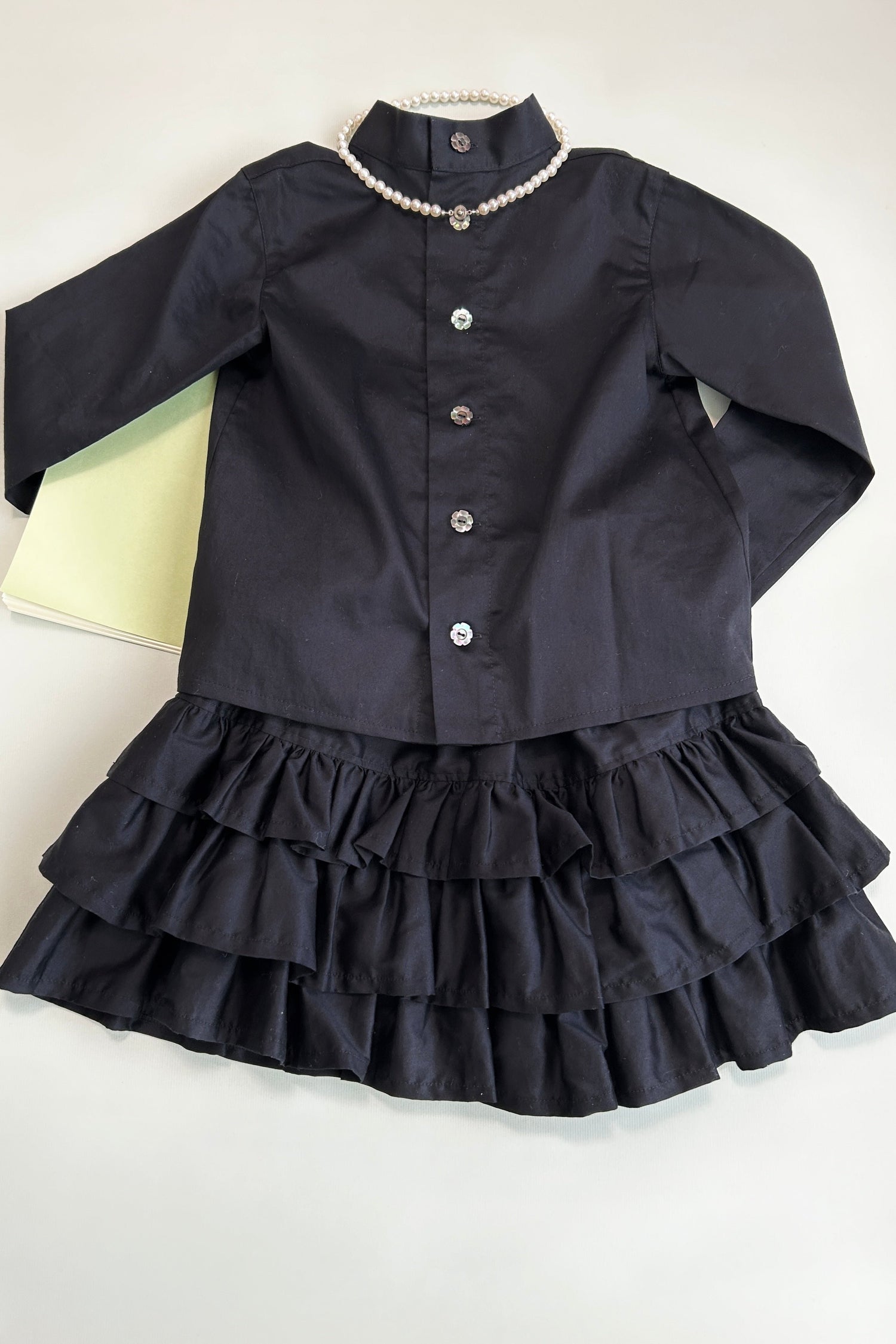 ブラックドレス BLACK DRESS